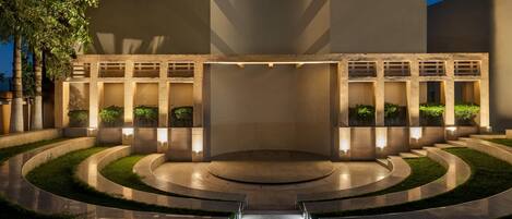 Meeting facility