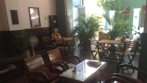 Daily cooked-to-order breakfast for a fee - Truong Giang Hotel (Nha Trang)