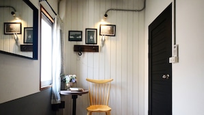 Bunk Bed in Mixed Dormitory Room - Buff Hostel (Bangkok)