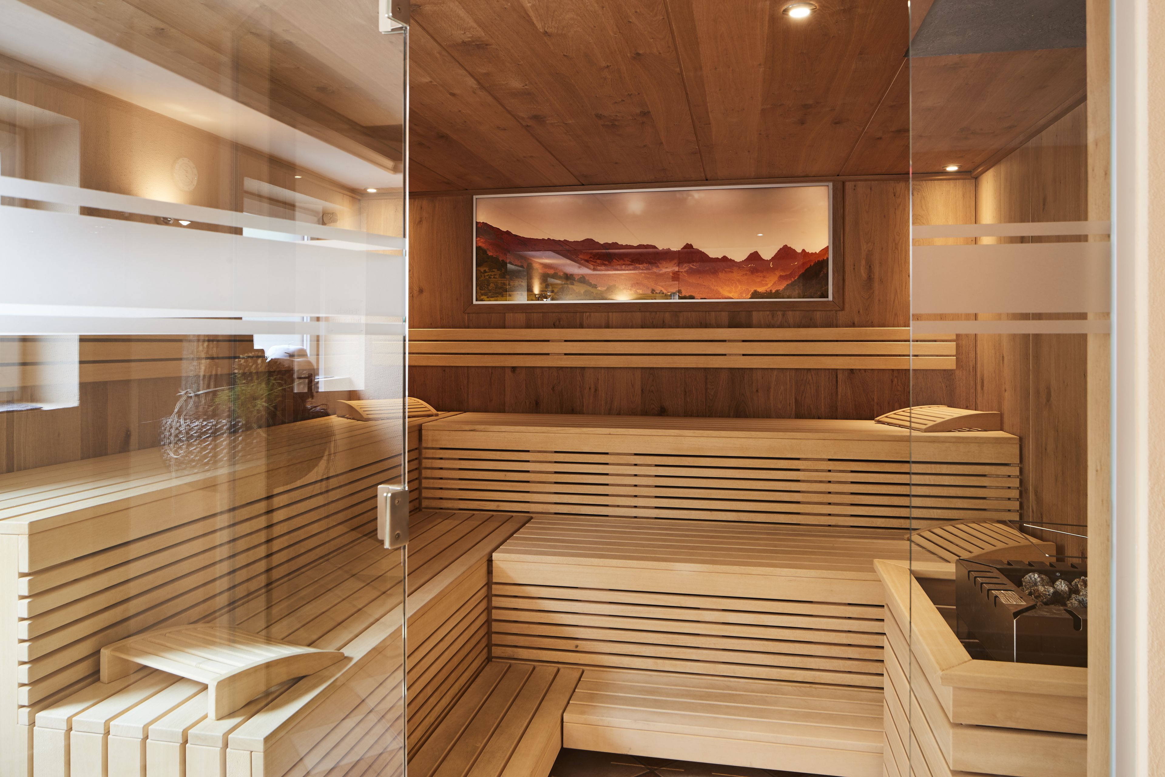 sauna, steam room