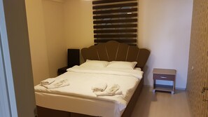 Desk, soundproofing, free WiFi - Selimiye  (Edirne)