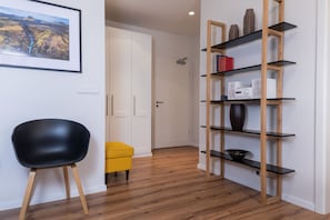 Premium Apartment, 2 Bedrooms | 1 bedroom, in-room safe, individually decorated, individually furnished - Opal Apartments (Reykjavik)