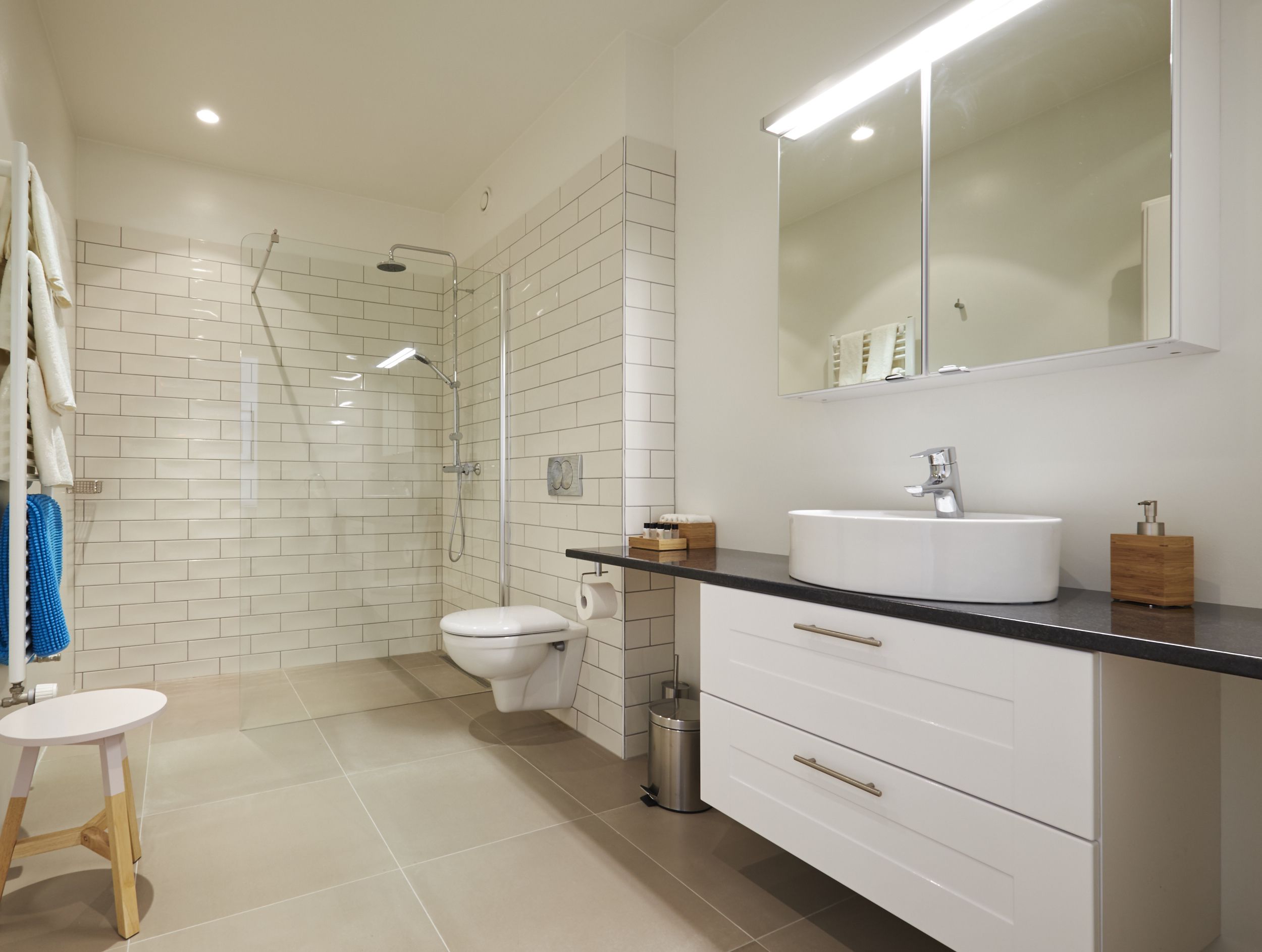 Apartment, 2 Bedrooms, Ground Floor | Bathroom