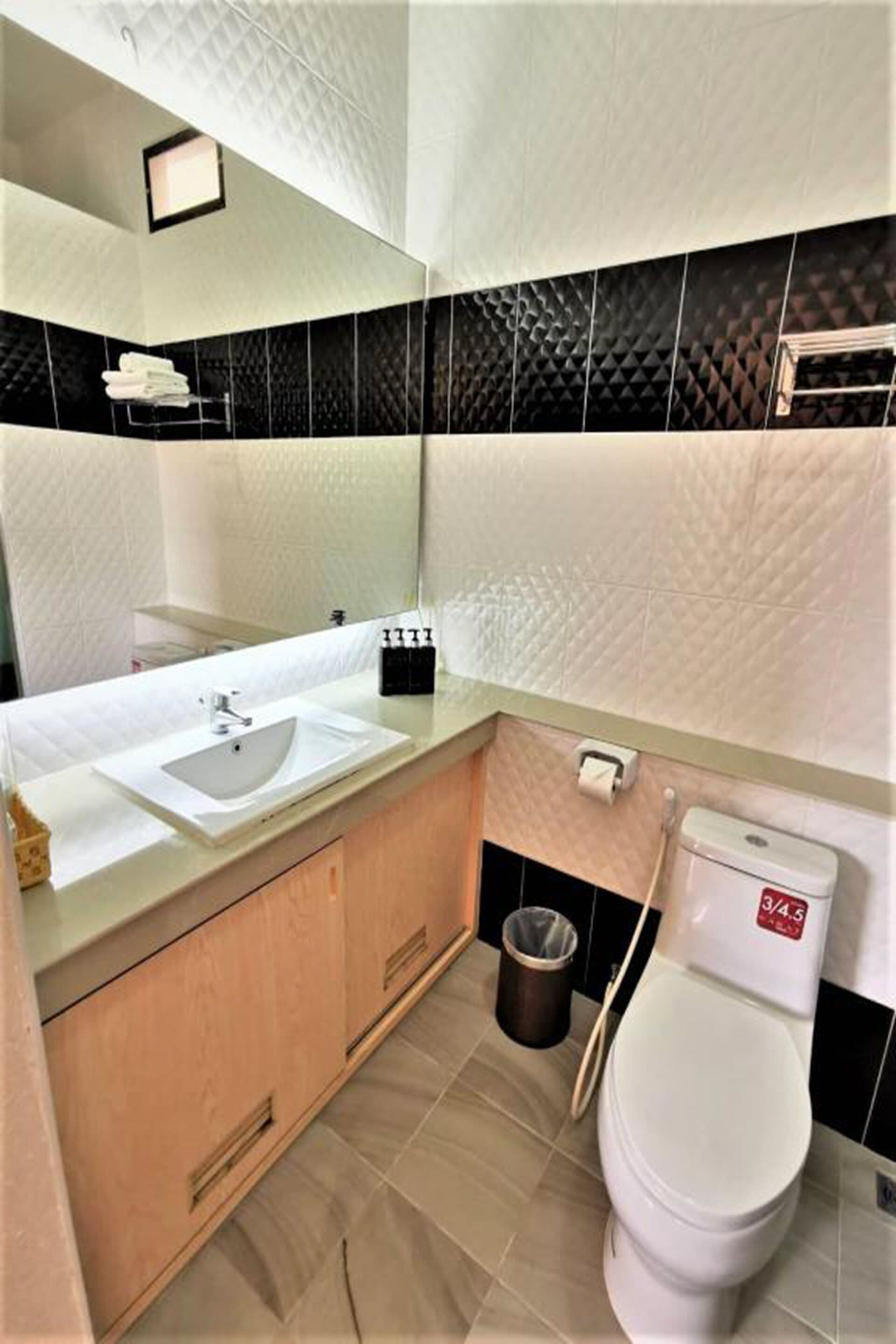 ocean pool villa | bathroom | shower, free toiletries, hair dryer, towels