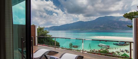 Honeymoon Jacuzzi  | Balkon