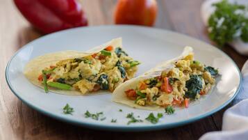 Daily full breakfast (IDR 50000 per person)