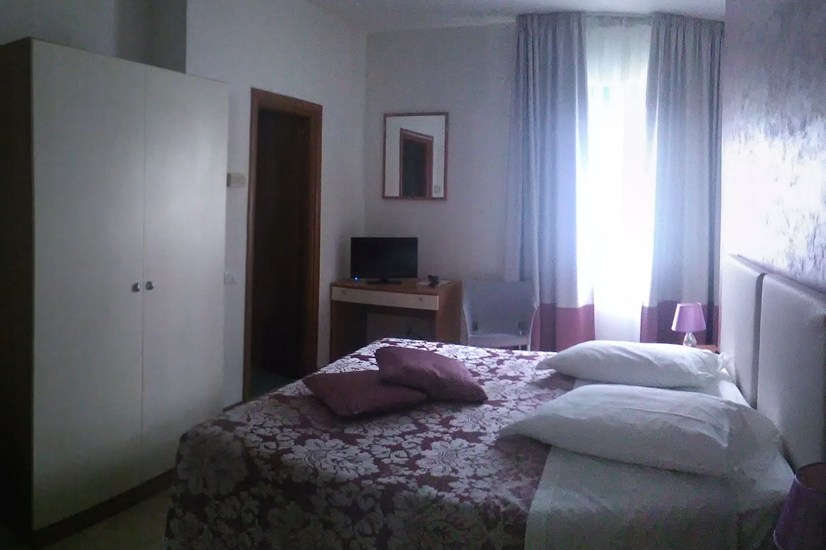 Chambre Confort, 1 grand lit
