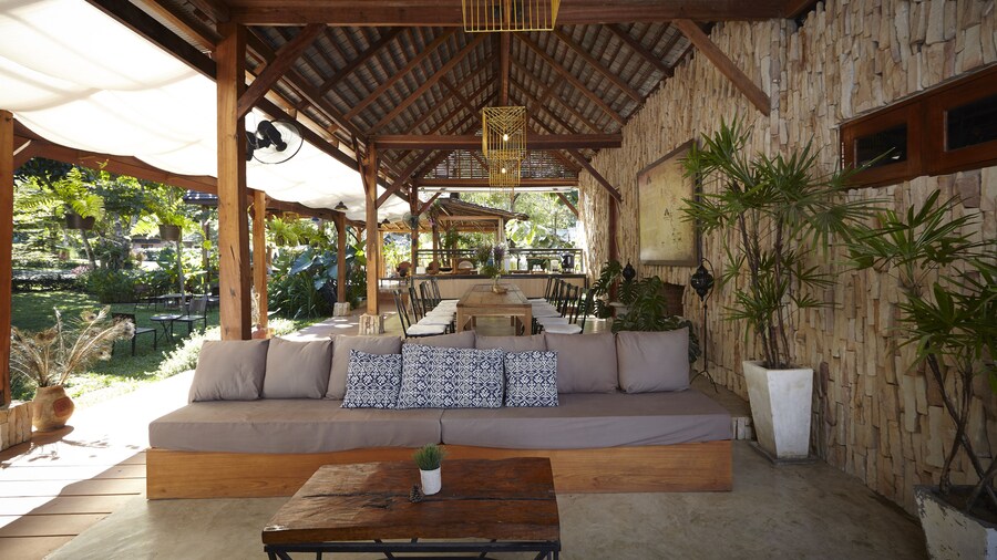 House of Love at Pai