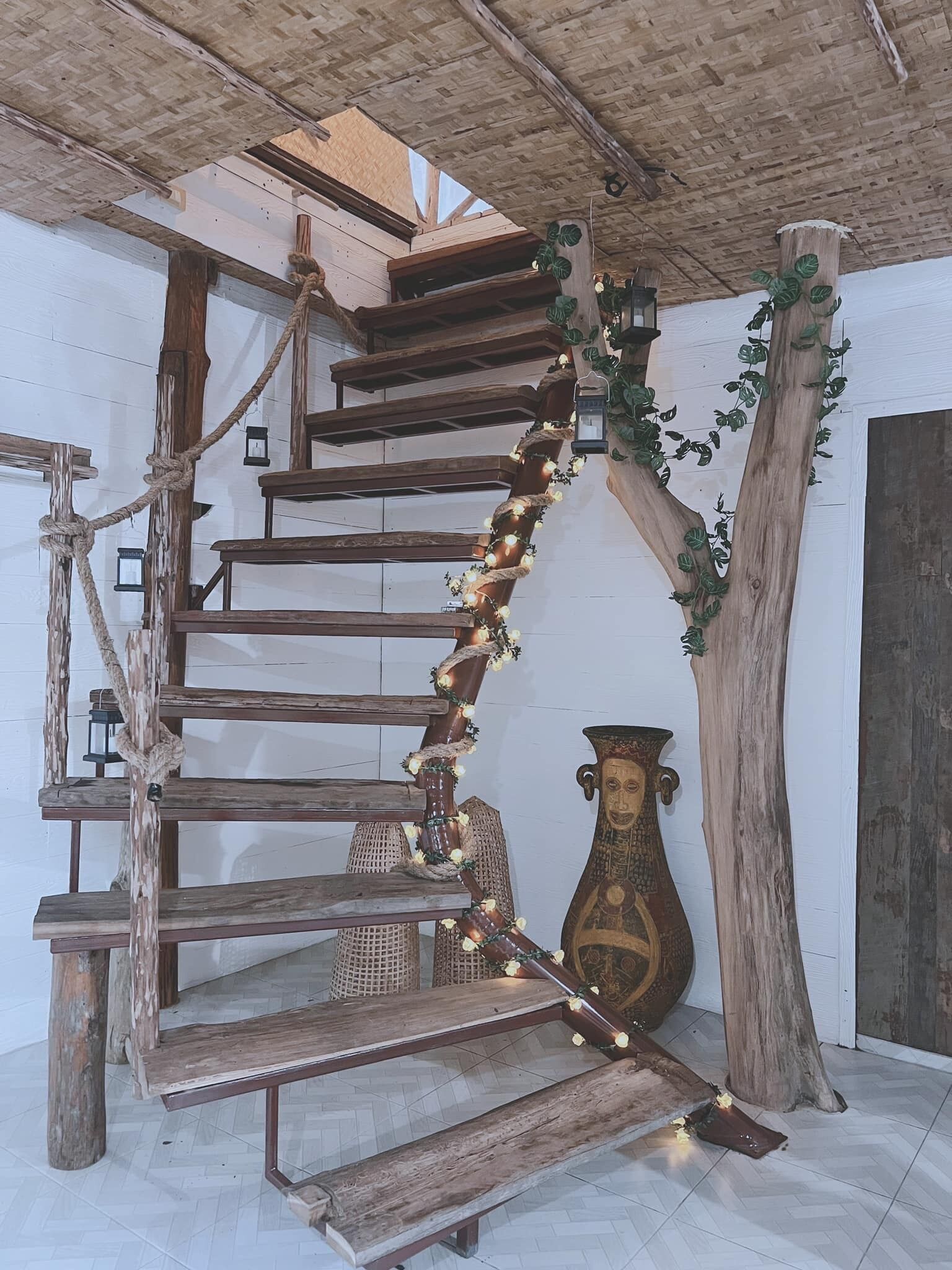 family tree house, 2 bedrooms | in-room safe, blackout curtains, free wifi, bed sheets