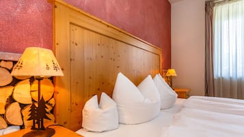 Double Room Single Use | Hypo-allergenic bedding, in-room safe, desk, soundproofing