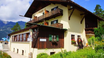 Fassade der Unterkunft