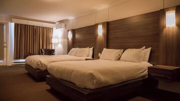 Comfort Room, 2 Queen Beds, Balcony, River View | Iron/ironing board, free WiFi, bed sheets