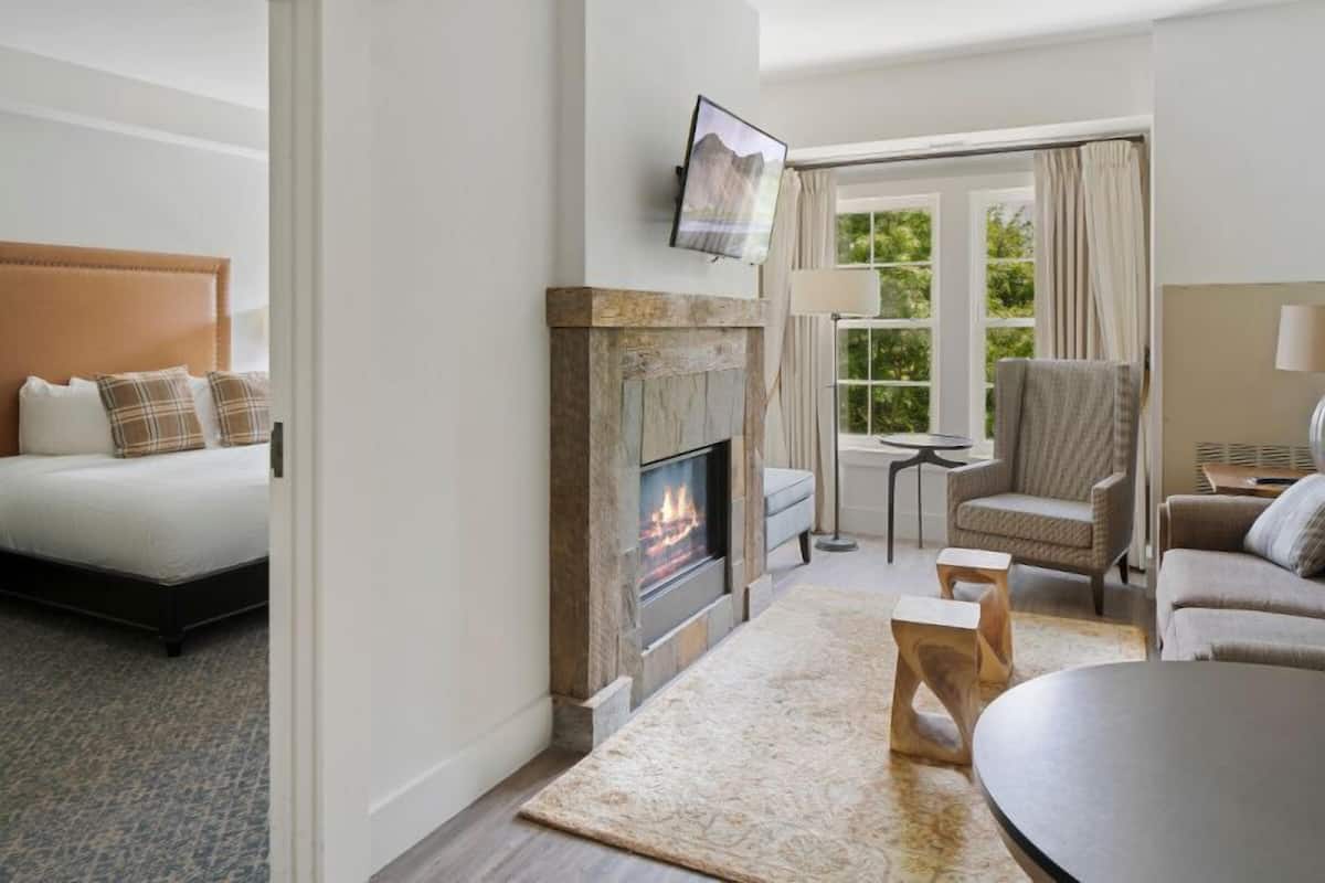 Garden Suite | Frette Italian sheets, premium bedding, down comforters, pillowtop beds