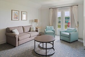 Living area - The Inn at Chesapeake Bay Beach Club (Stevensville)