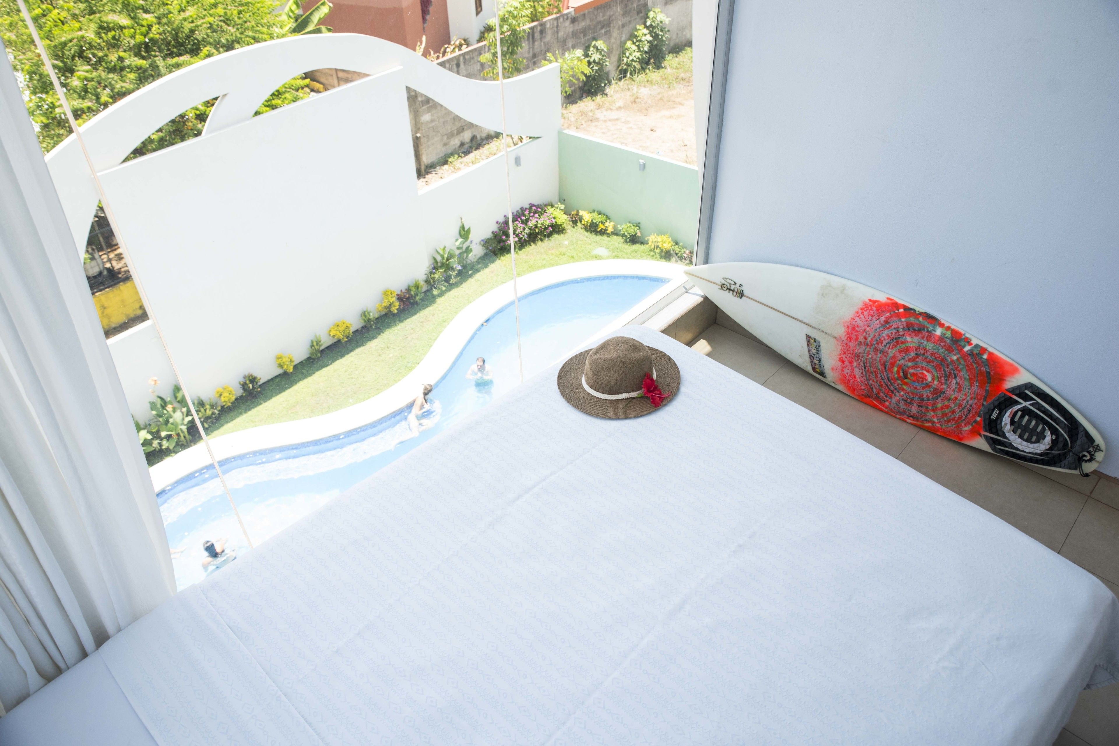 Private Room 206a, Share Bathroom w/206b