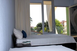Room 104 | Vista do quarto