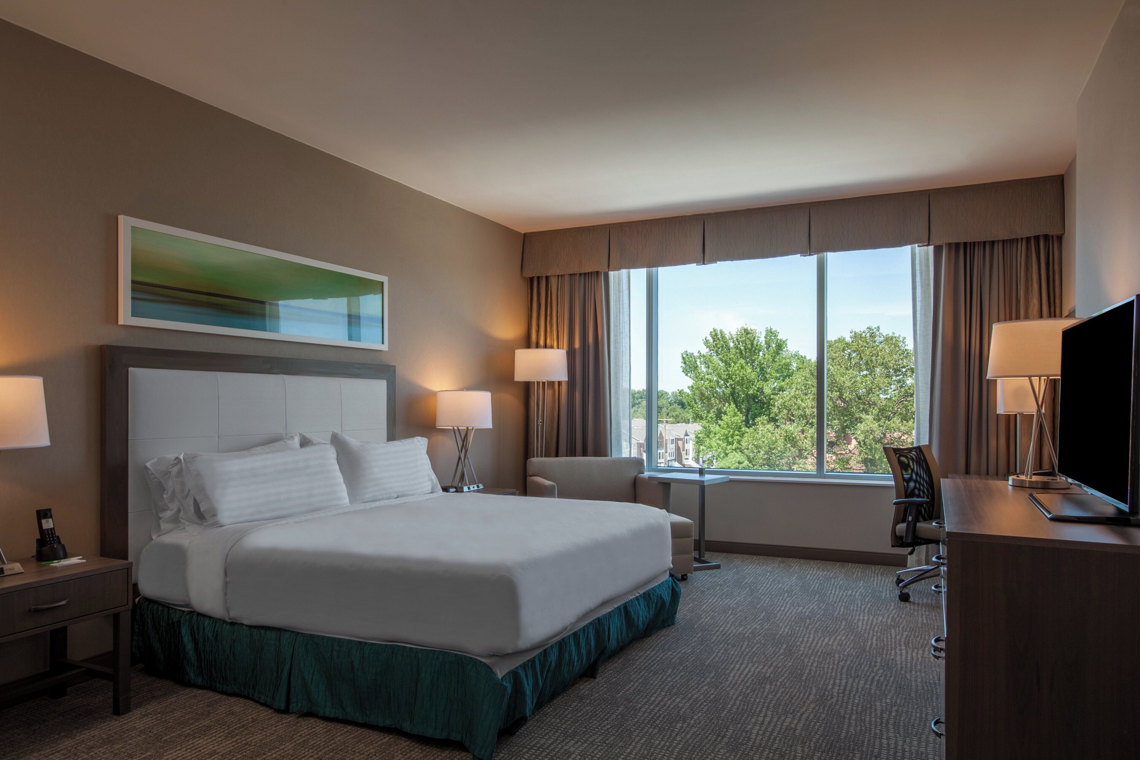Standard Room, 1 King Bed