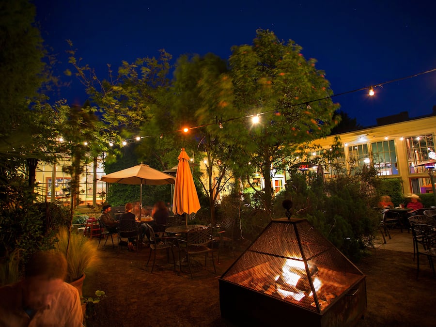 Breakfast, lunch, dinner served; local cuisine