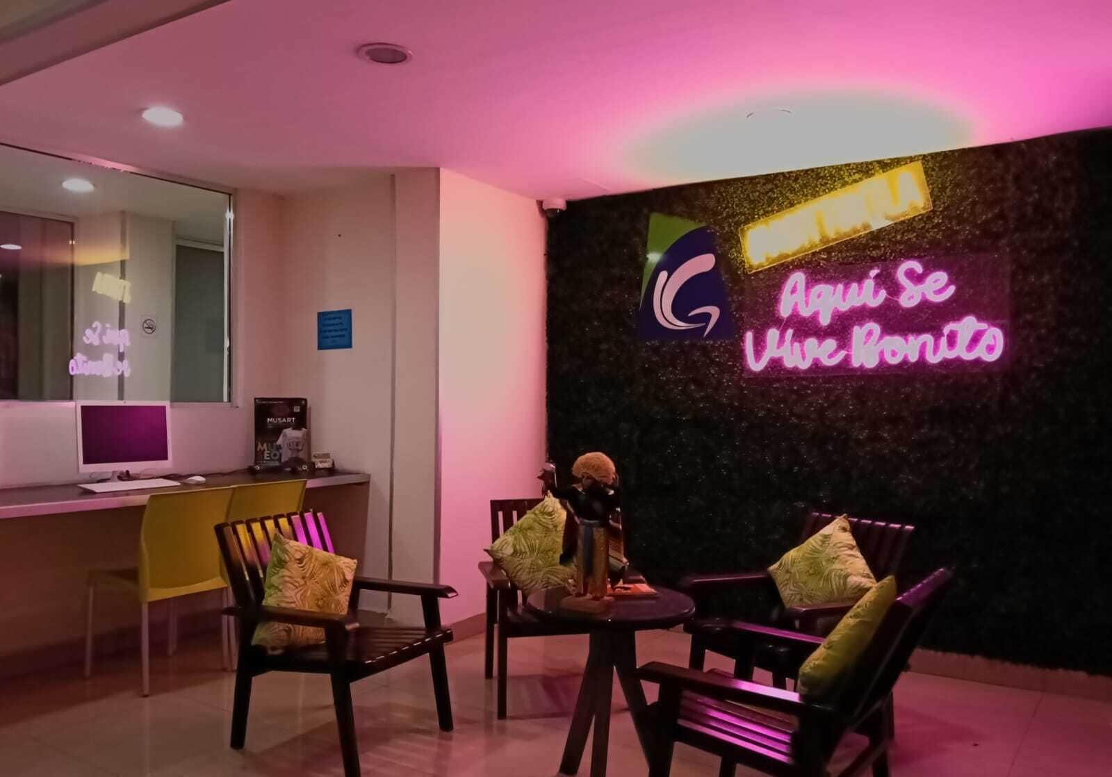 Televisión LED 32 pulgadas con canales de televisión por cable