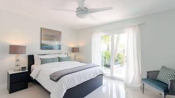 Waterfront Industrial Chic | 1 bedroom, premium bedding, iron/ironing board, free WiFi