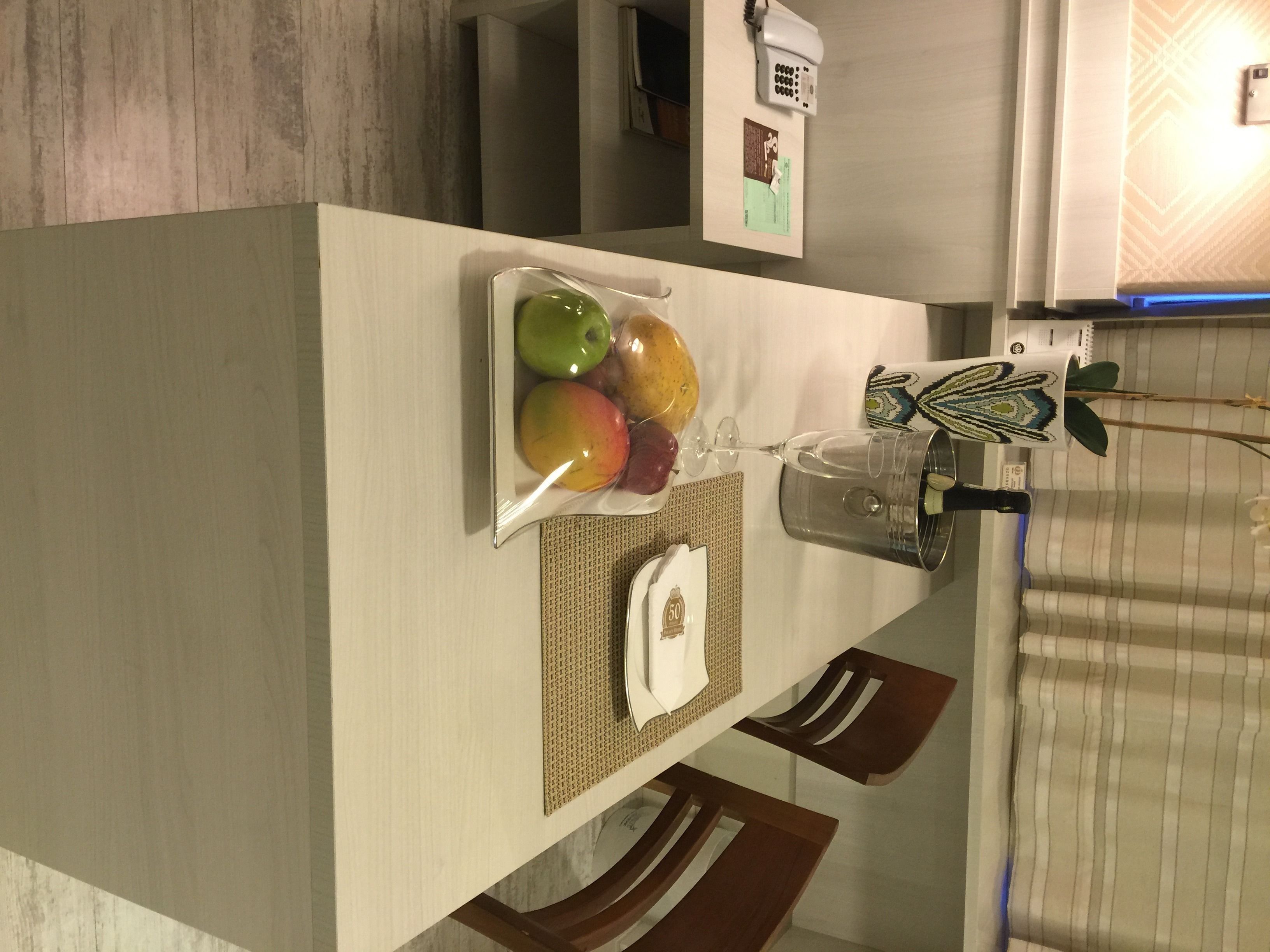 32-inch lcd tv with cable channels, tv