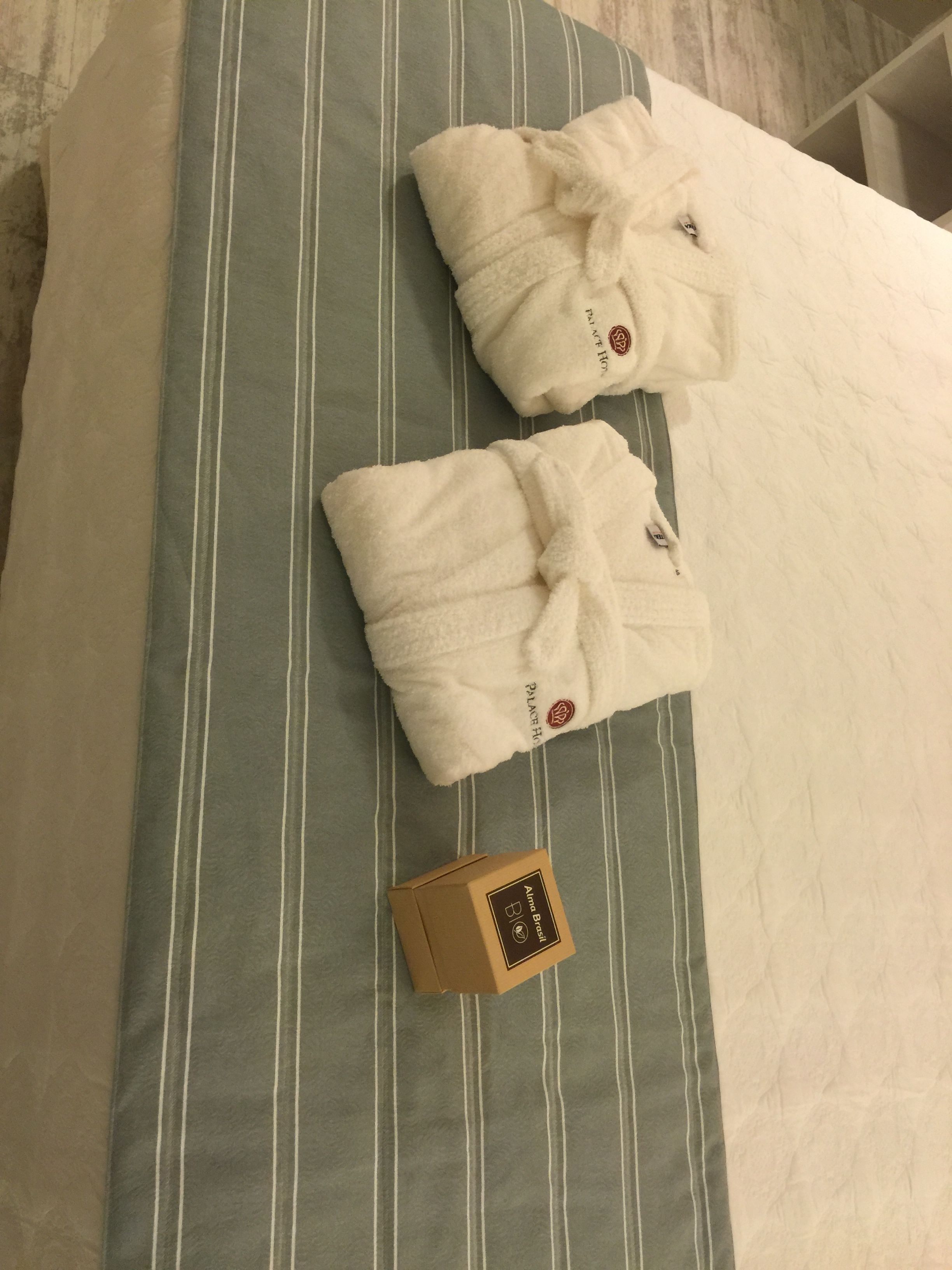 minibar, in-room safe, desk, rollaway beds