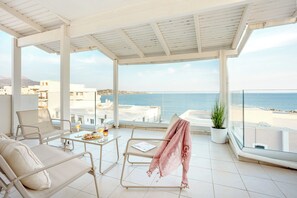 Superior Suite,Terrace, Sea View | Terrasse/Patio