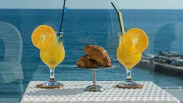 Superior Room, Sea View | Balcony