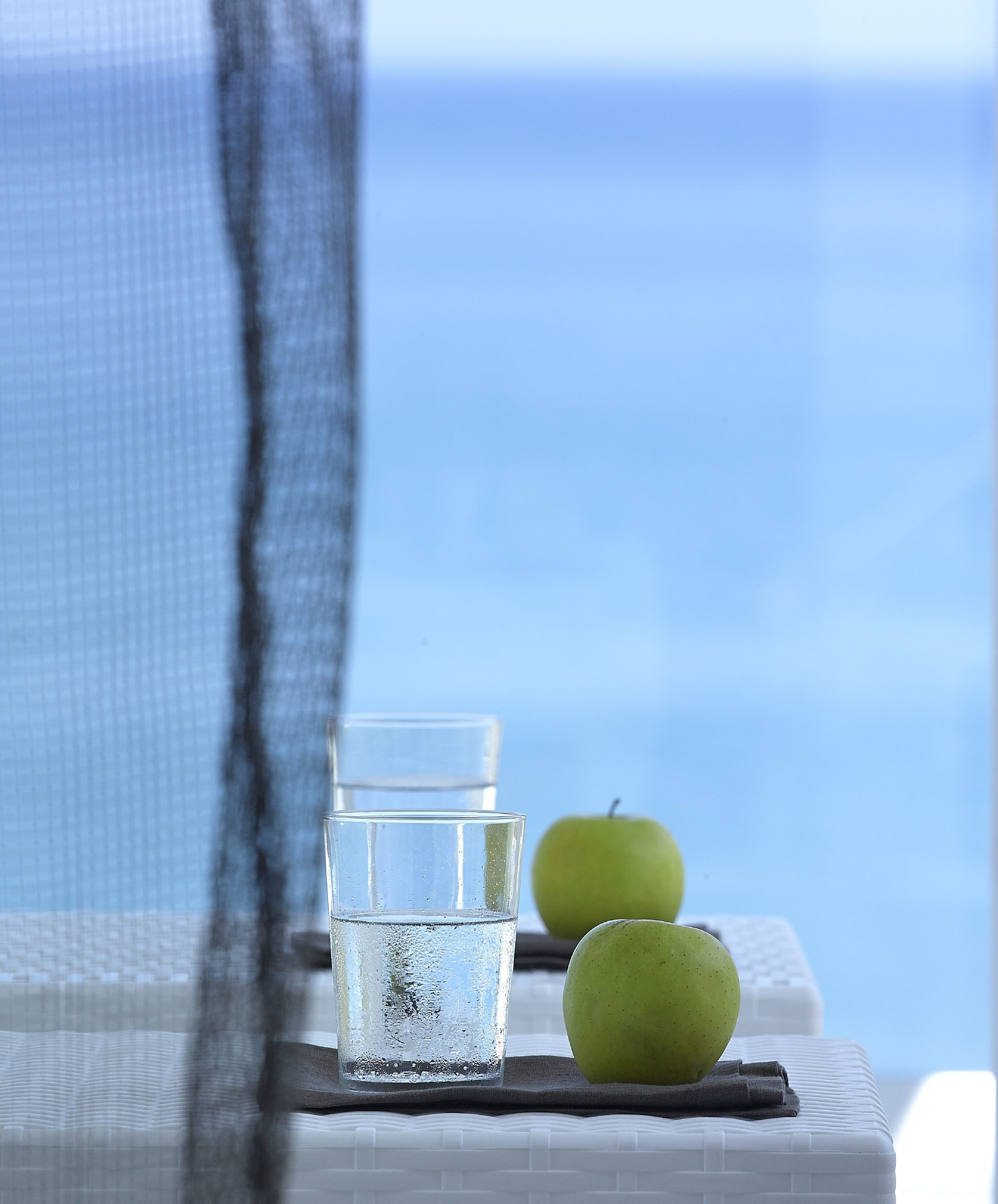 twin room, city view | balcony