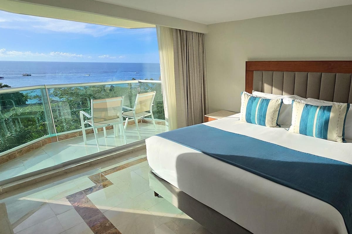 Free minibar items, in-room safe, desk, blackout curtains