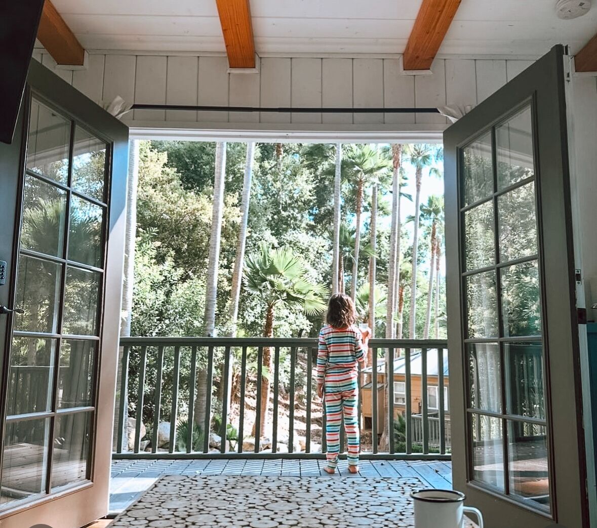 Swift Cottage | Yksilöllisesti sisustettu, yksilöllisesti kalustettu