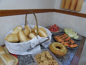 Free daily breakfast - Pax Hotel (São Paulo)