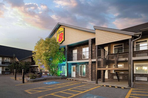 Super 8 Fort McMurray