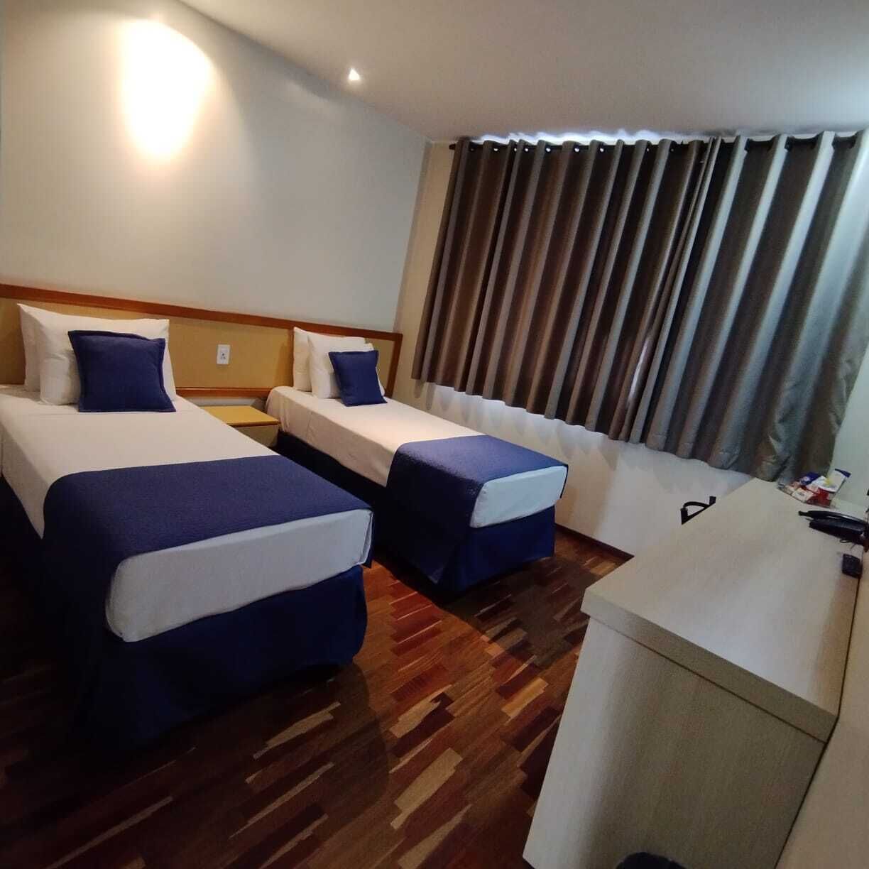 premium bedding, minibar, desk, blackout curtains