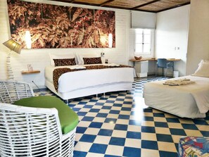 Premium bedding, minibar, in-room safe, individually decorated - Placita Vieja Hotel Boutique Spa (Santa Marta)