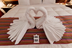 Room - Hotel Carlos V (Cusco)