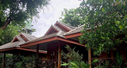 Sawasdeepai River Resort
