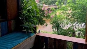 Baan Din Fan Room | Terrace/patio