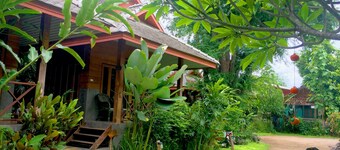 Sawasdeepai River Resort