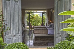 1 bedroom, minibar, in-room safe, blackout drapes