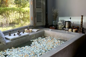 Free toiletries, hair dryer, bathrobes, slippers