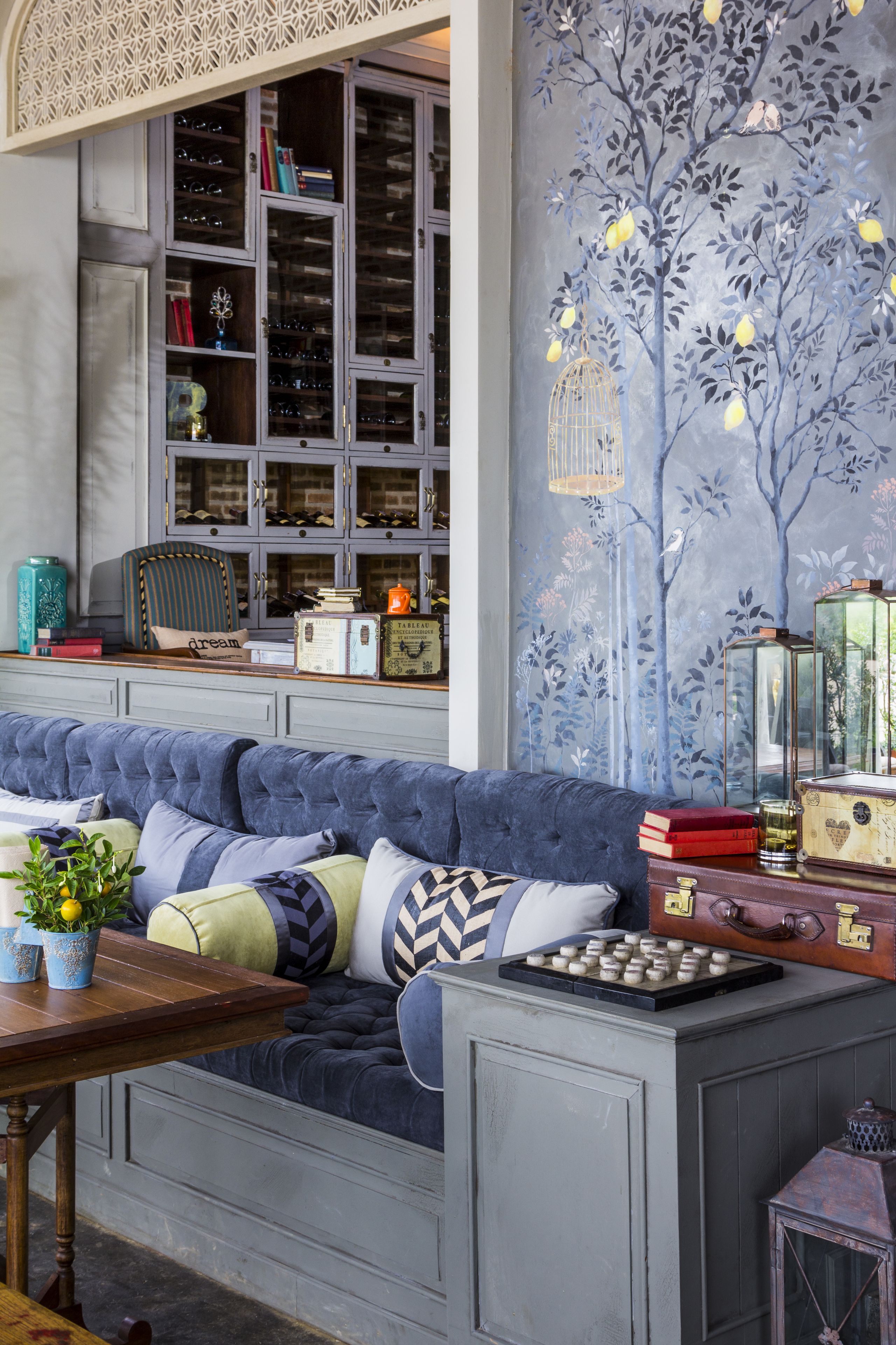 breakfast, lunch, dinner served; mediterranean cuisine, garden views