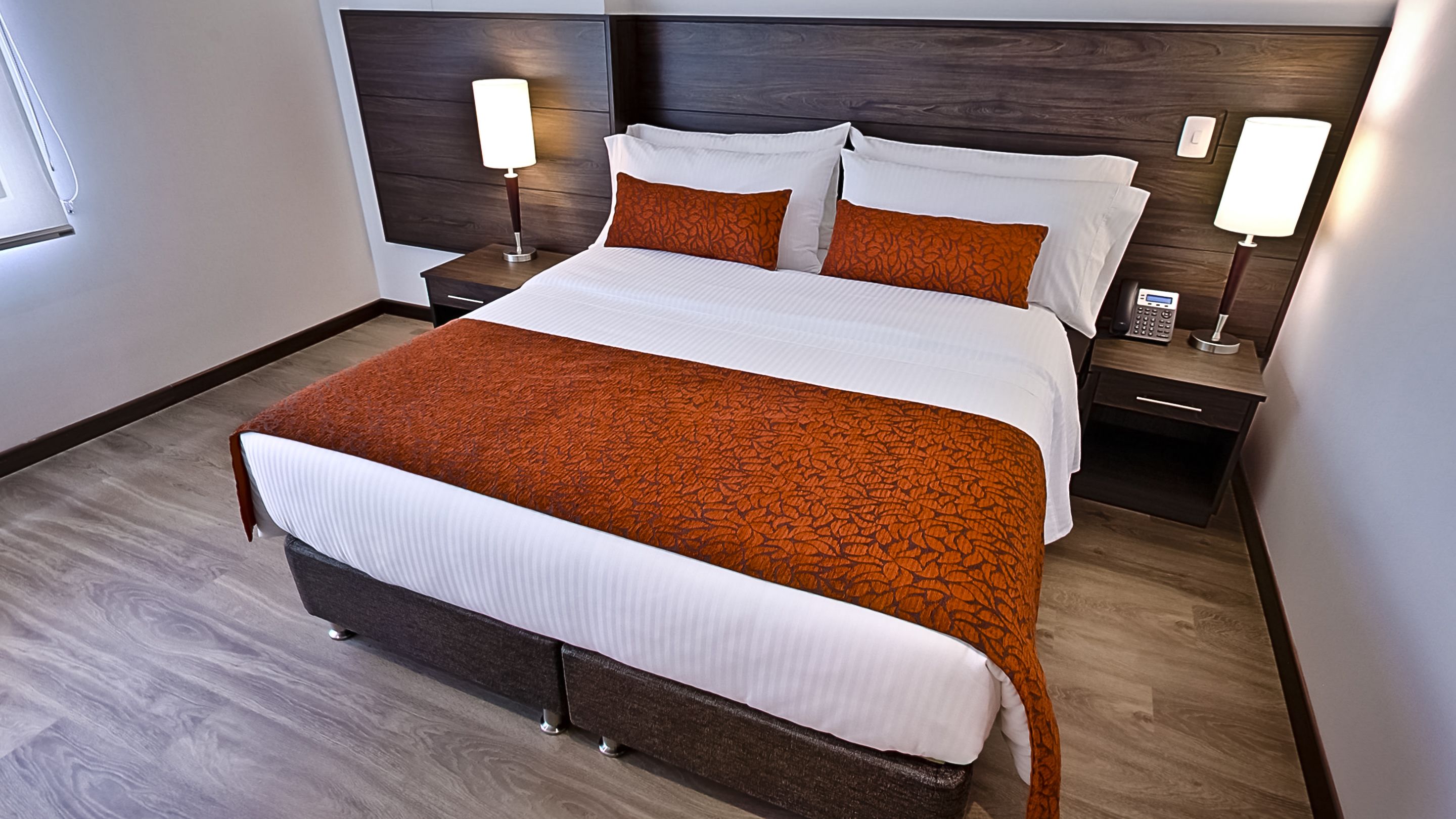 premium bedding, in-room safe, desk, soundproofing