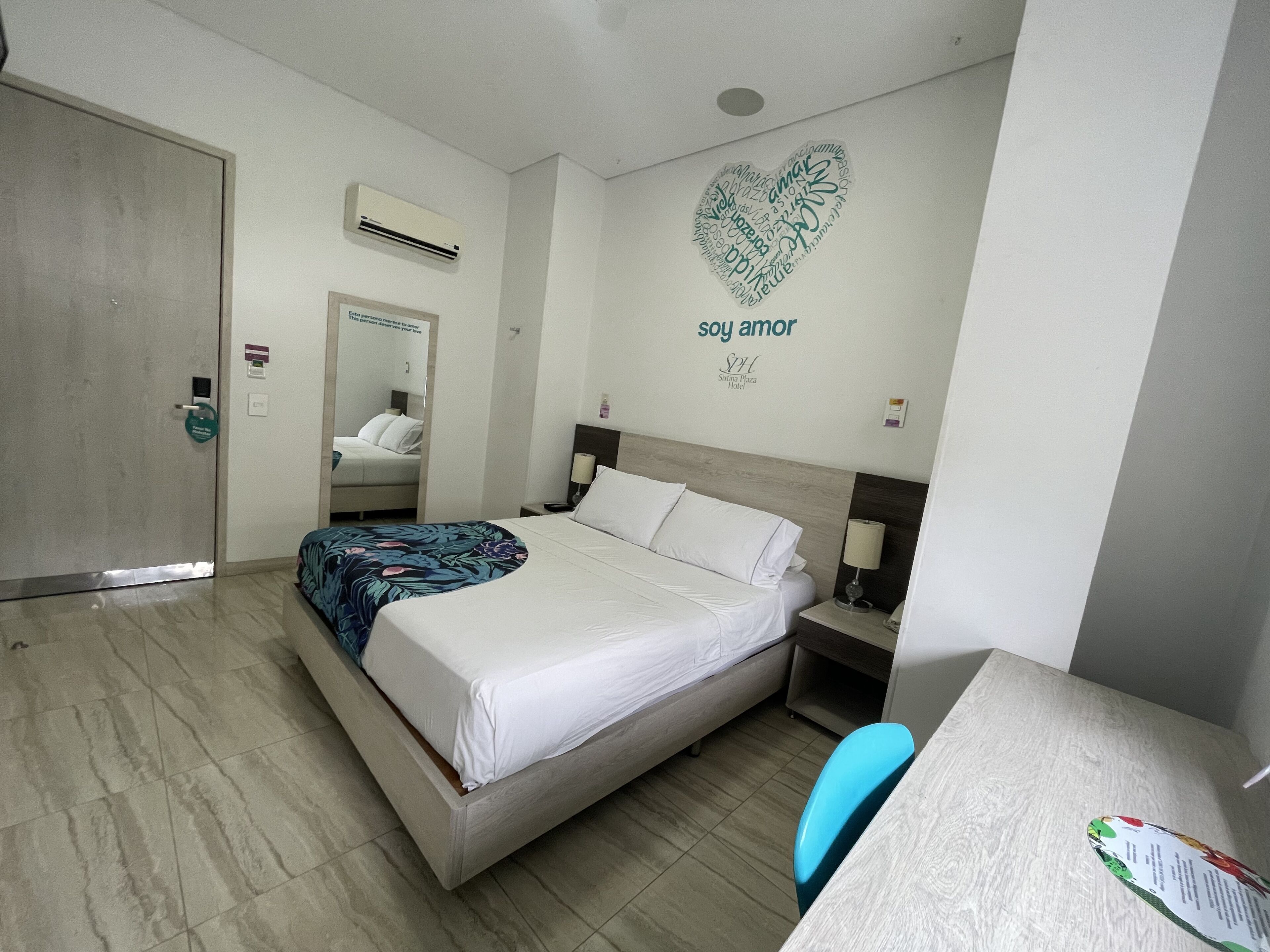 Standard Double Room | Hypo-allergenic bedding, minibar, in-room safe, desk