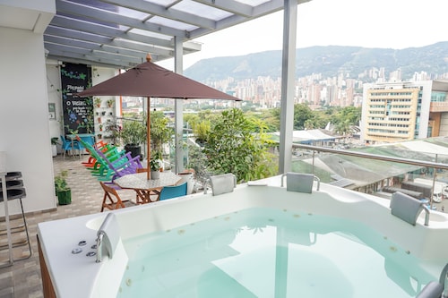 Hotel Sixtina Plaza Medellin
