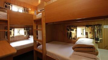 2 Bedroom Ensuite 5 Berth Cabin