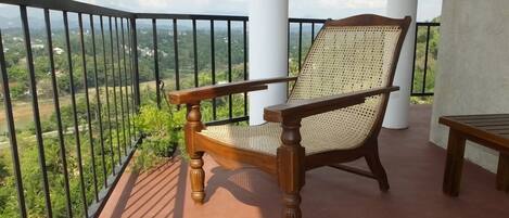 Junior-Suite, 1 Queen-Bett, Bergblick | Balkon