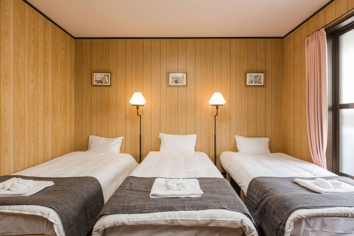 City House, 3 Bedrooms, Annex Building | WiFi (free)