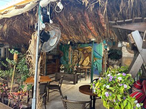 Mặt tiền nơi lưu trú