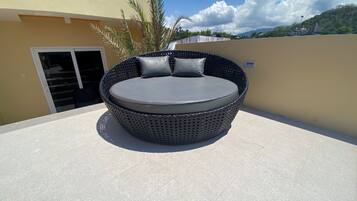 Luxury Room, 1 King Bed, Hot Tub, Sea View | Balcony view